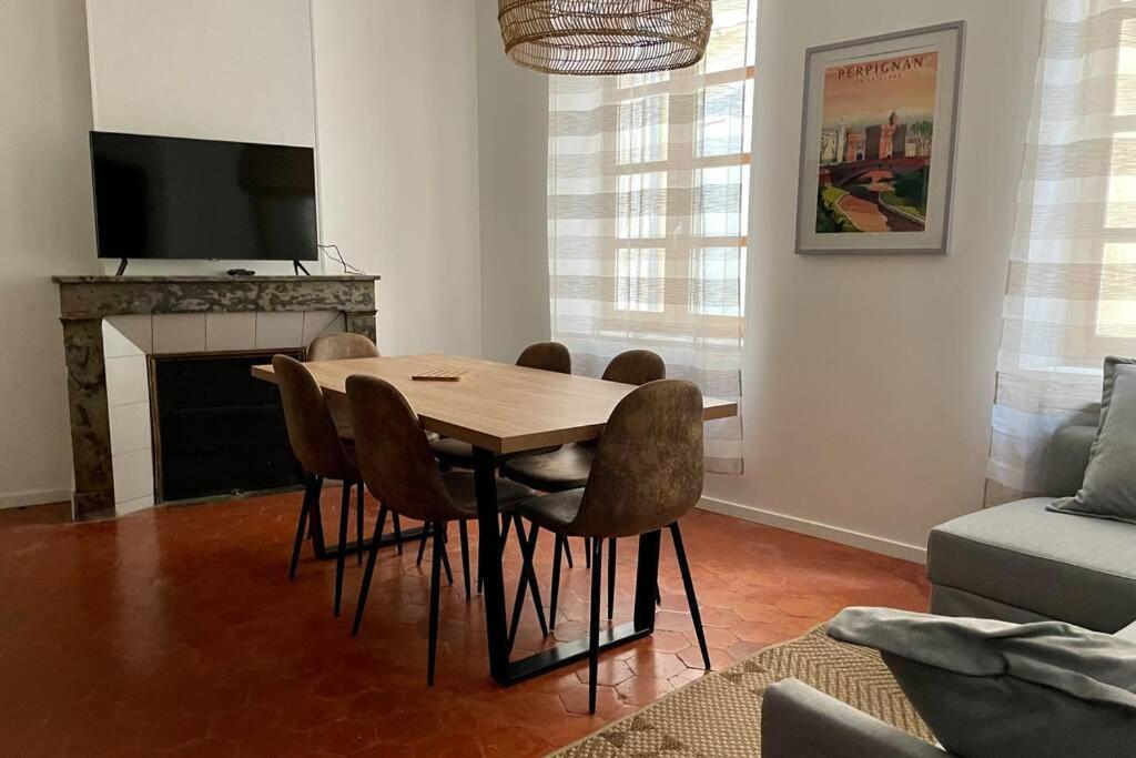 Republique Appartements Centre Historique Перпинян Екстериор снимка